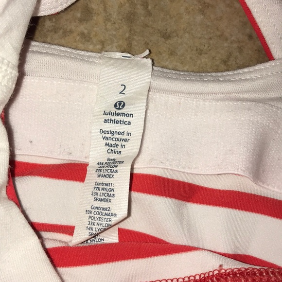 Lululemon Run Fast Track Tank Size 2 - Picture 2 of 3